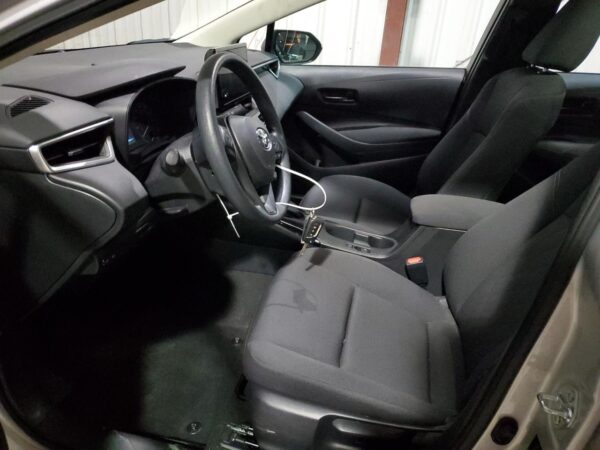 TOYOTA COROLLA SILVER - 5YFB4MDE2RP167666