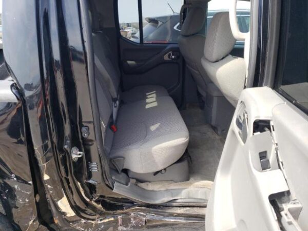 Nissan FRONTIER 2018 - 1N6DD0ER0JN753302