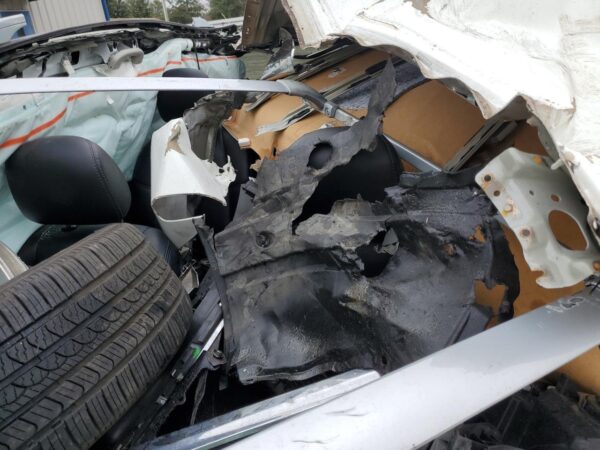 NISSAN PATHFINDER WHITE - 5N1AR2MN5EC713635