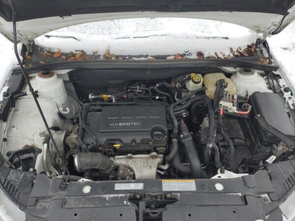 CHEVROLET CRUZE WHITE - 1G1PE5SB5E7314908