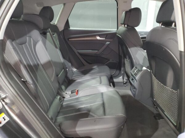 AUDI Q5 GRAY - WA1EAAFY7R2027147