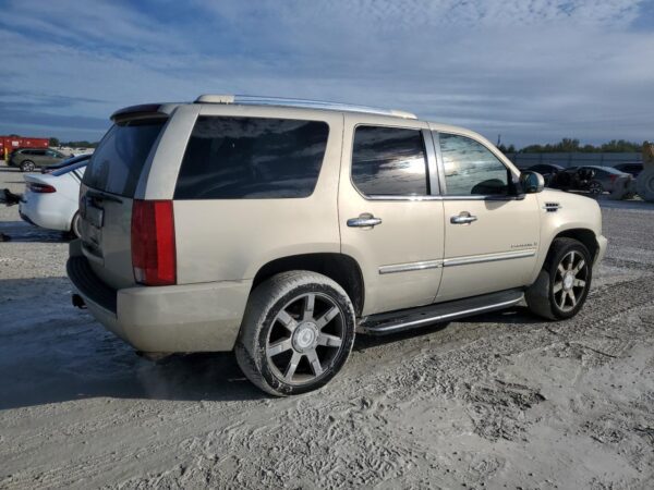 CADILLAC ESCALADE BEIGE - 1GYFK63887R163259
