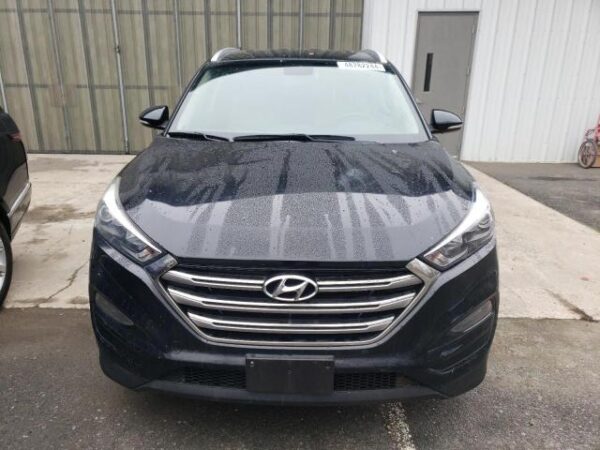 Hyundai Tucson 2017 - KM8J3CA27HU277404