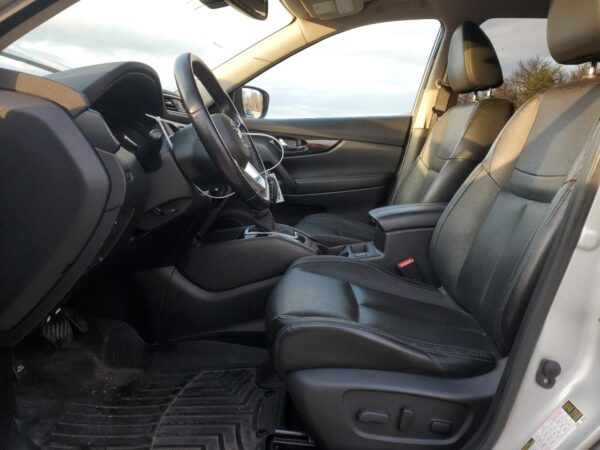 NISSAN ROGUE SILVER - JN8AT2MVXHW284618