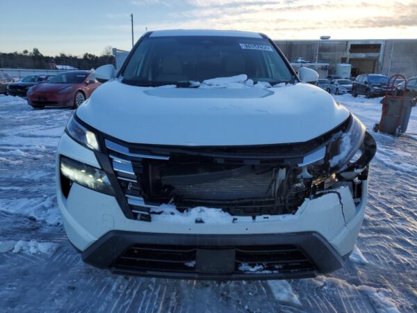 NISSAN ROGUE WHITE - 5N1BT3BB0SC784290