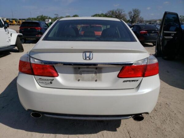 Honda Accord 2015 - 1HGCR2F5XFA134228