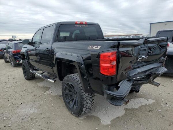Chevrolet 1500 2017 - 3GCUKREC9HG103055