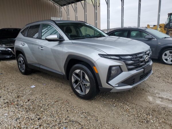 HYUNDAI TUCSON SILVER - 5NMJBCDE7SH477467