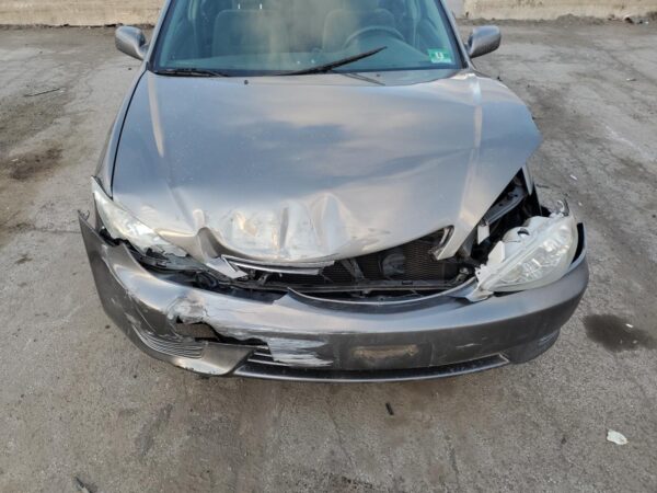 TOYOTA CAMRY CHARCOAL - 4T1BF32K75U618497