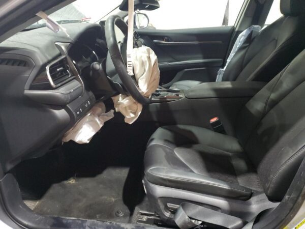 TOYOTA CAMRY SILVER - 4T1K61AK5RU879638