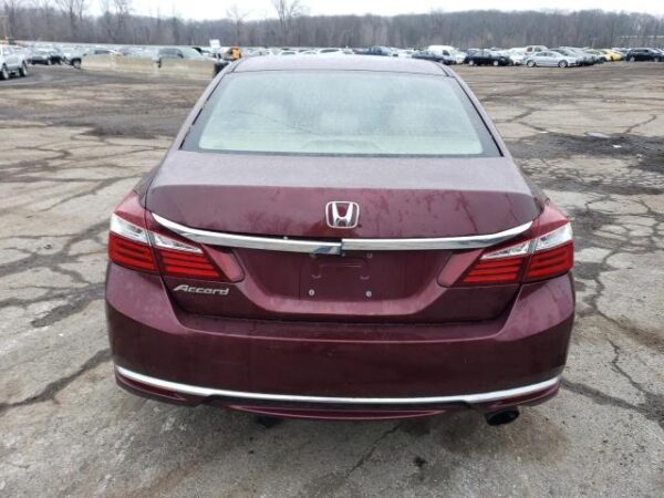 Honda Accord 2016 - 1HGCR2F32GA168132