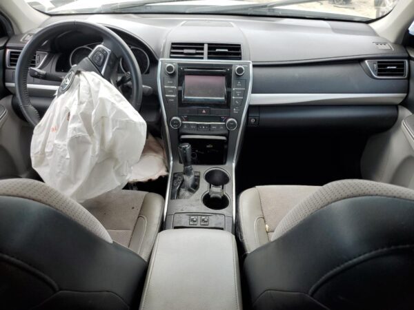 2015 Toyota Camry WHITE - AVV50-1050586