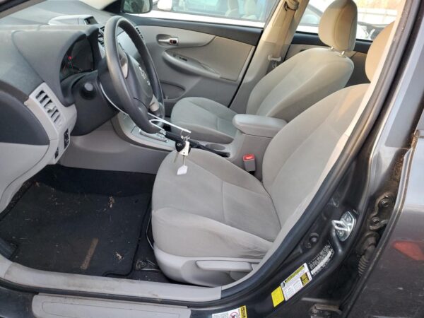 TOYOTA COROLLA GRAY - 2T1BU4EE9CC907557
