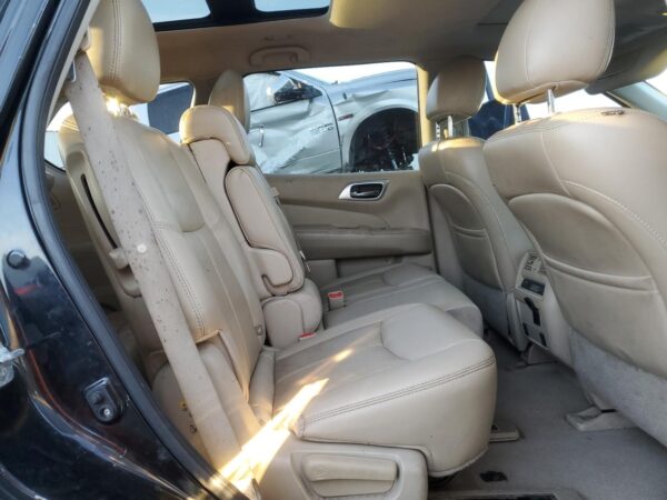 NISSAN PATHFINDER BLACK - 5N1AR2MN1FC656092