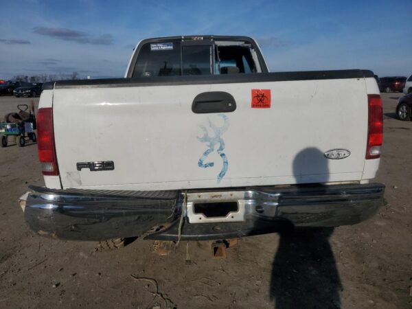 FORD F150 WHITE - 1FTRX18W22NA56755