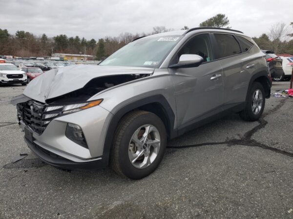 HYUNDAI TUCSON SILVER - 5NMJBCDE9RH340458