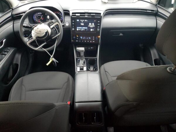 HYUNDAI TUCSON SILVER - 5NMJBCDE9RH340458