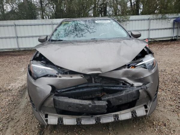 Toyota COROLLA 2018 - 2T1BURHE4JC098605