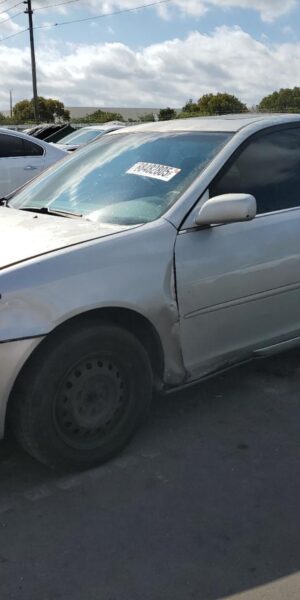 TOYOTA CAMRY GRAY - 4T1BE30K26U739557