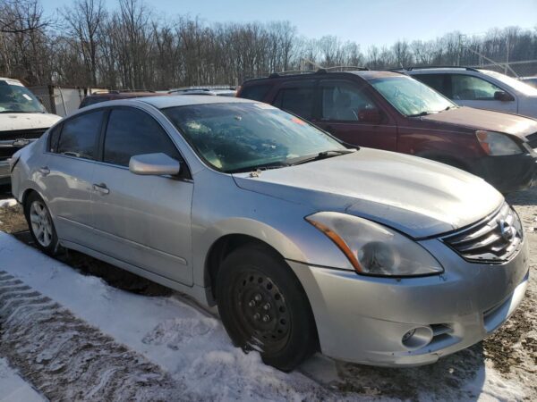NISSAN ALTIMA SILVER - 1N4AL2AP3BC102239