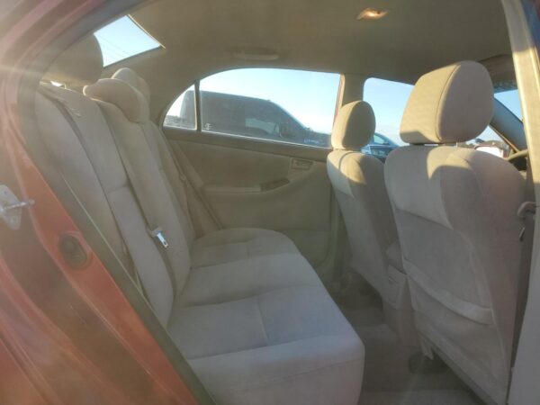 TOYOTA COROLLA BURGUNDY - JTDBR32E860074252