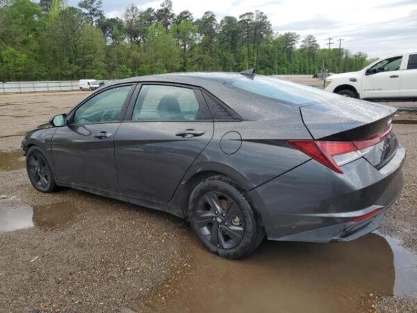 Hyundai Elantra 2021 - 5NPLM4AG7MH052075
