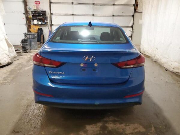 Hyundai Elantra 2017 - KMHD84LF9HU388508
