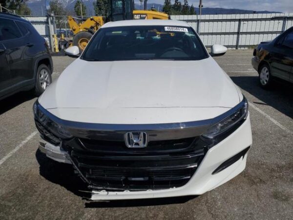 Honda Accord 2018 - 1HGCV1F35JA217398