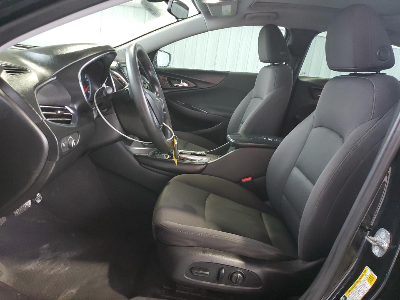 2017 Chevrolet Malibu - Image 7