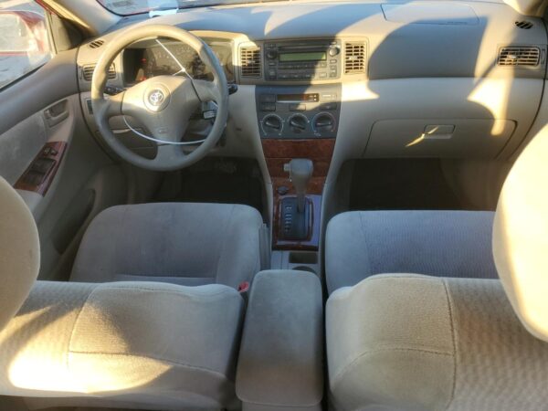 TOYOTA COROLLA BURGUNDY - JTDBR32E860074252