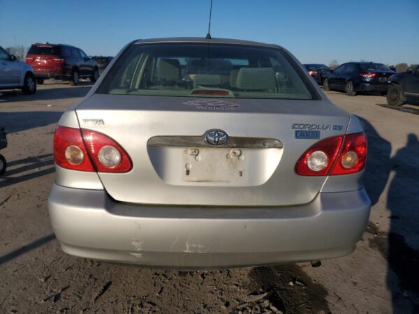 TOYOTA COROLLA SILVER - JTDBR32E760076266