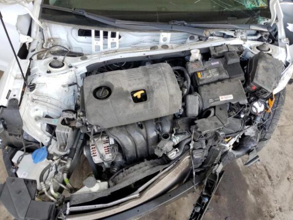 Hyundai Elantra 2019 - 5NPD74LF9KH494238