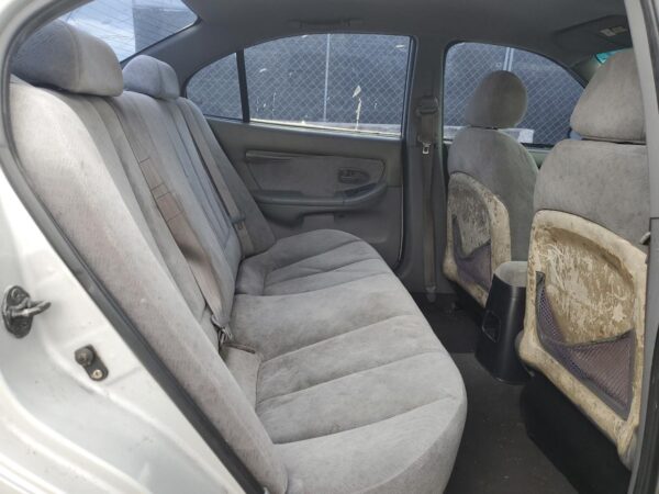 HYUNDAI ELANTRA SILVER - KMHDN46D74U856684
