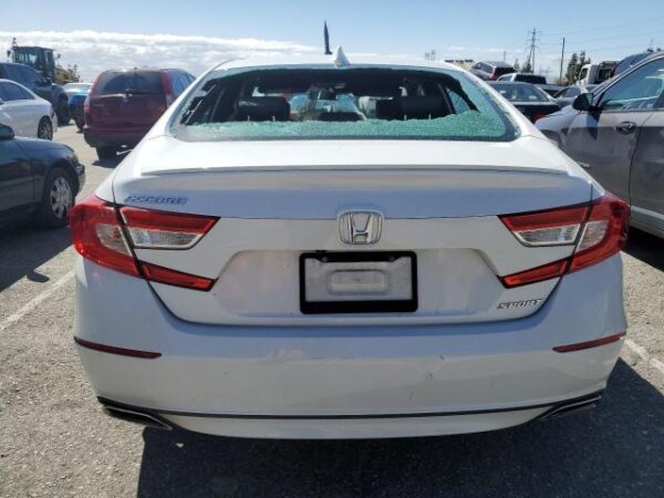 Honda Accord 2018 - 1HGCV1F35JA217398