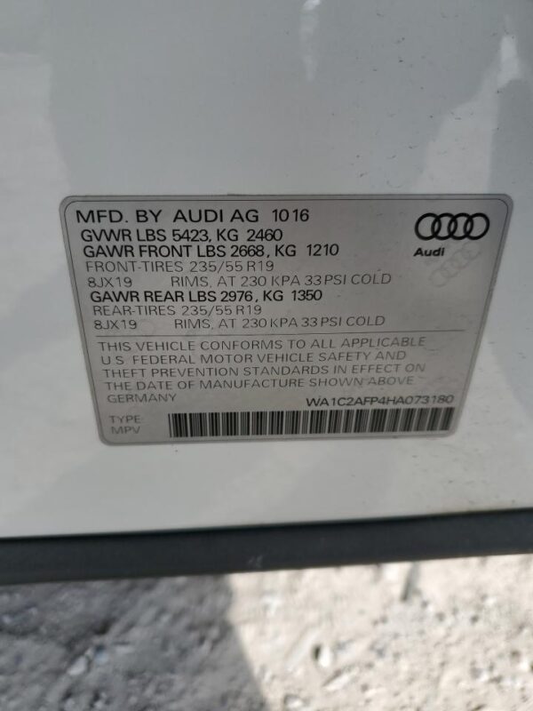 AUDI Q5 WHITE - WA1C2AFP4HA073180