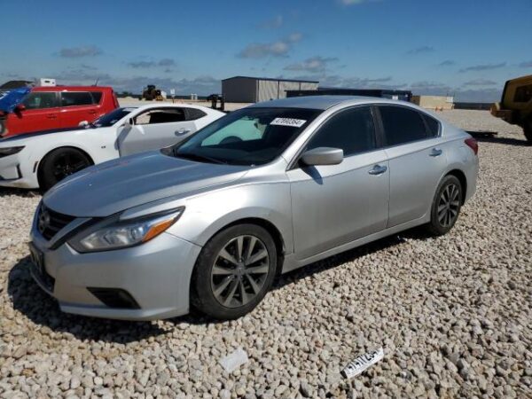 Nissan ALTIMA 2018 - 1N4AL3AP2JC126441