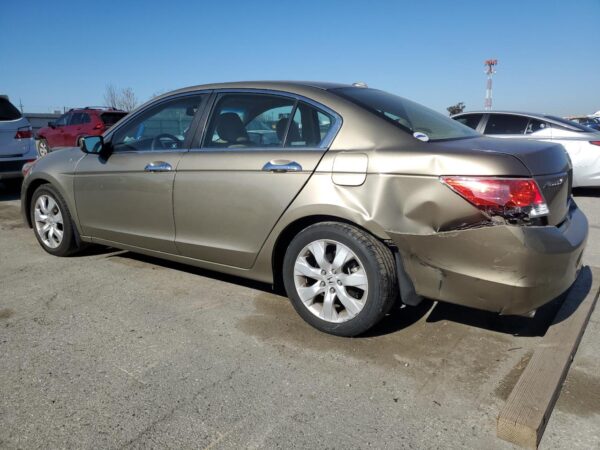HONDA ACCORD GOLD - 1HGCP3F84AA024810
