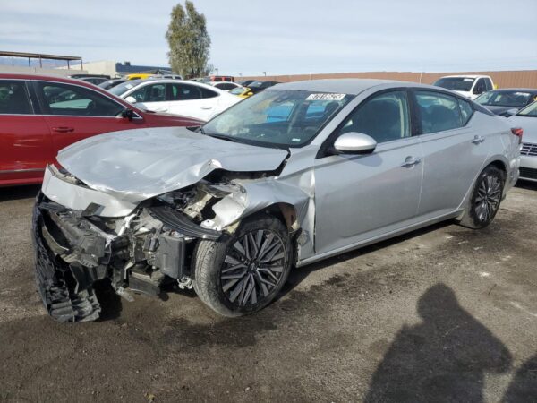 NISSAN ALTIMA SILVER - 1N4BL4DV0PN330804