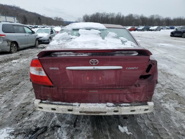 TOYOTA CAMRY MAROON - 4T1BE32K43U138739