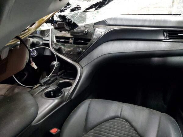 TOYOTA CAMRY BLUE - 4T1G11AK5NU014506