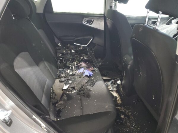 KIA SOUL GRAY - KNDJ23AU8P7885471