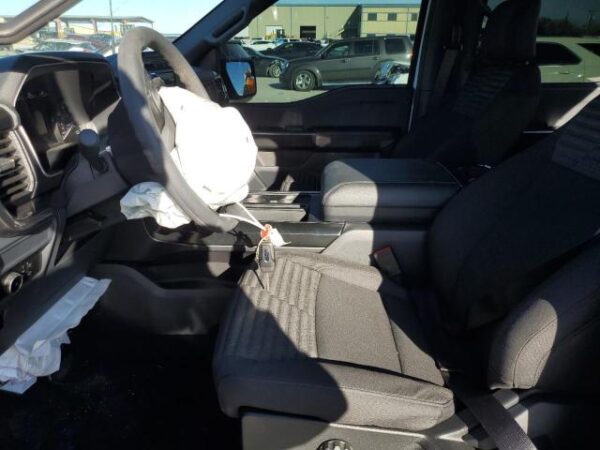Ford F150 2023 - 1FTEW1CP4PKE72042