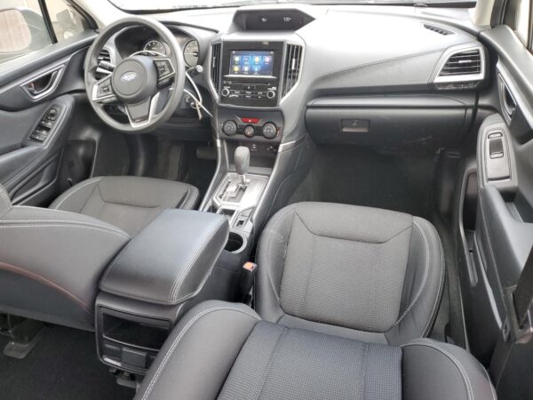 SUBARU FORESTER SILVER - JF2SKACC4KH511375