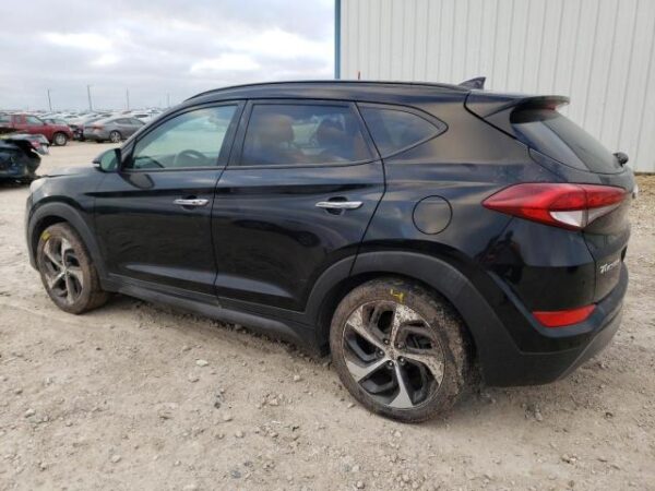 Hyundai Tucson 2016 - KM8J33A20GU222159