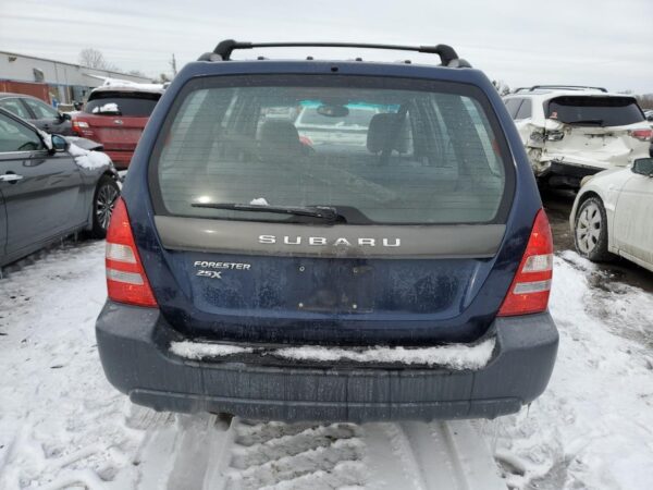 SUBARU FORESTER BLUE - JF1SG63635H744102
