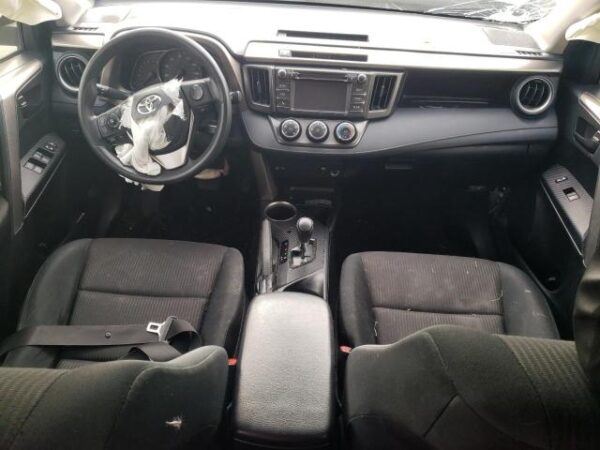 Toyota RAV4 2015 - JTMBFREV2FD155957