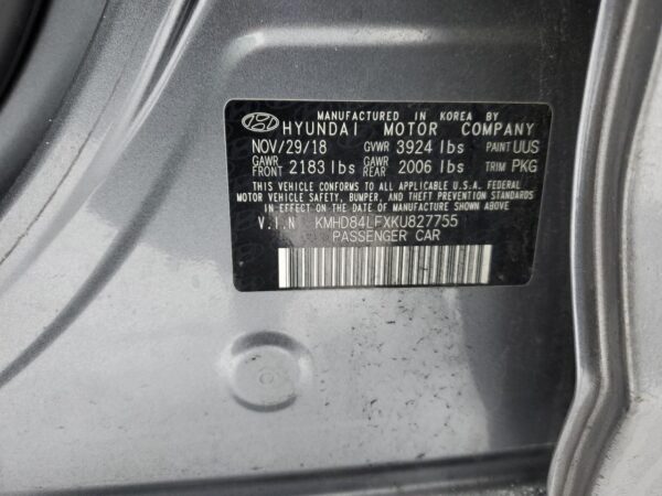 HYUNDAI ELANTRA GRAY - KMHD84LFXKU827755