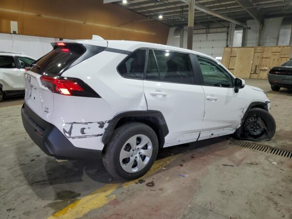 TOYOTA RAV4 WHITE - 2T3G1RFV3RC472920