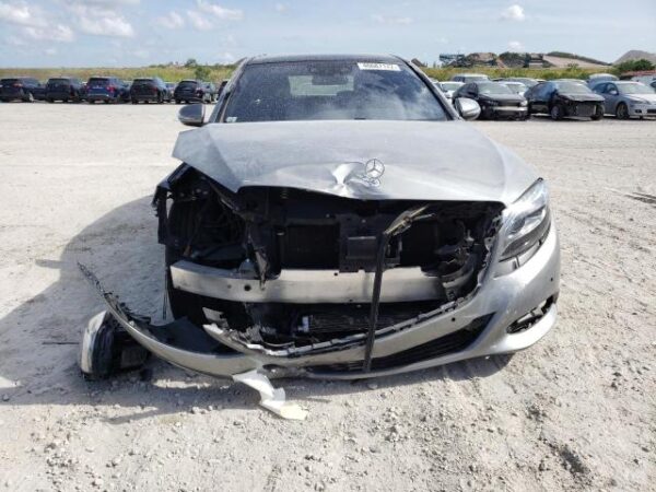 Mercedes-Benz S 550 2015 Gray 4.6L 8 — WDDUG8CB4FA069730
