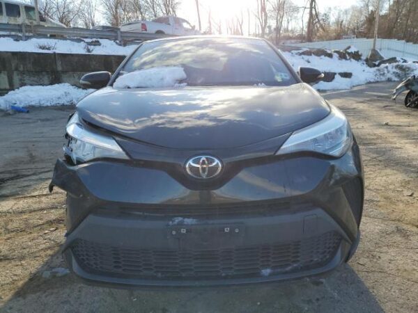 Toyota C-HR 2021 - NMTKHMBX9MR126040